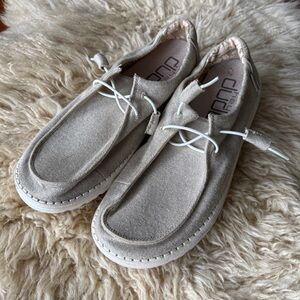 Hey Dude Wendy Sparkling Beige Women's Size 11